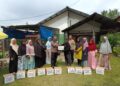 Jum’at Berkah, Polsek Bukit Raya Bagikan 15 Paket Sembako Untuk Warga.