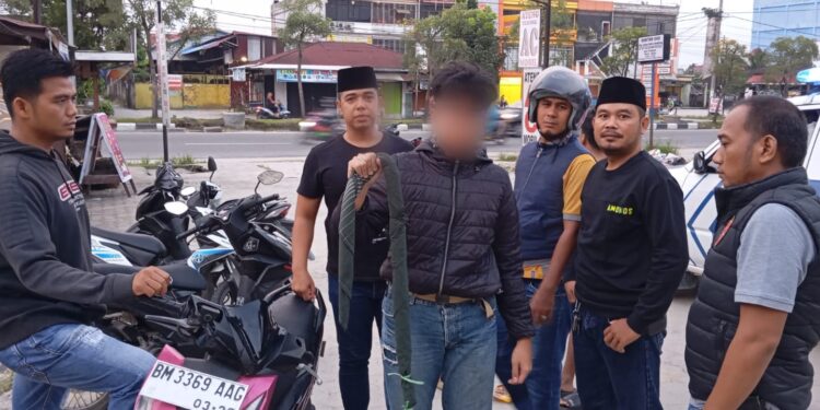 Hendak Perang Sarung, 3 (TIGA) Remaja Diamankan Dipolsek Tampan