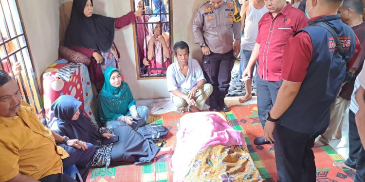 Seorang Nenek (65) Tahun Ditemukan Tewas Kondisi Tubuh Syaitan Sejam