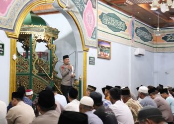 Kapolres Pelalawan Rutin Lakukan Sholat Tarawih Keliling  
