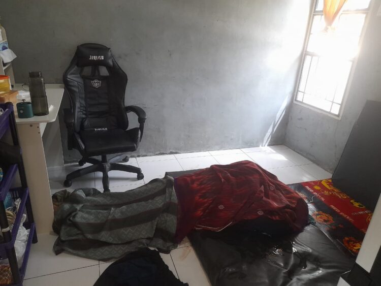 Guru SD Ditemukan Membusuk, Korban Meninggal Diduga Sakit