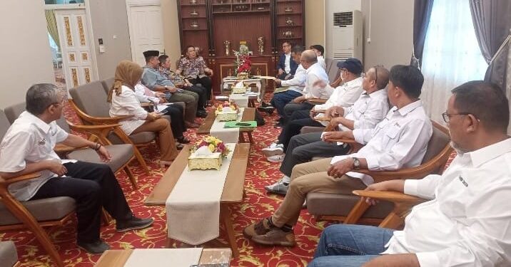 Pj Gubri SF Hariyanto dan Kadis Pariwisata Roni Rakhmat Sambut Antusias Riau Tuan Rumah HPN 2025