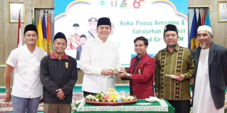 Kapolda Riau Moh Iqbal Hadiri Milad Ikatan Mahasiswa Muhammadiyah ke-60, Sekaligus Buka Bersama