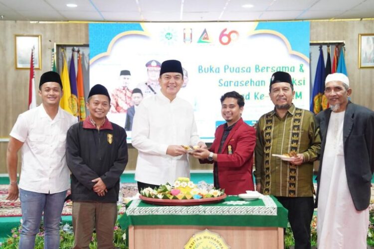 Kapolda Riau Moh Iqbal Hadiri Milad Ikatan Mahasiswa Muhammadiyah ke-60, Sekaligus Buka Bersama