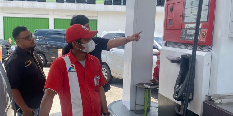 Polres Kampar lakukan Pengecekan Pendistribusian dan penyaluran BBM di SPBU Bangkinang