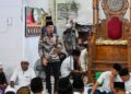 Safari Ramadan, Bupati Rohil Serahkan Bantuan Operasional Masjid dan Musholah