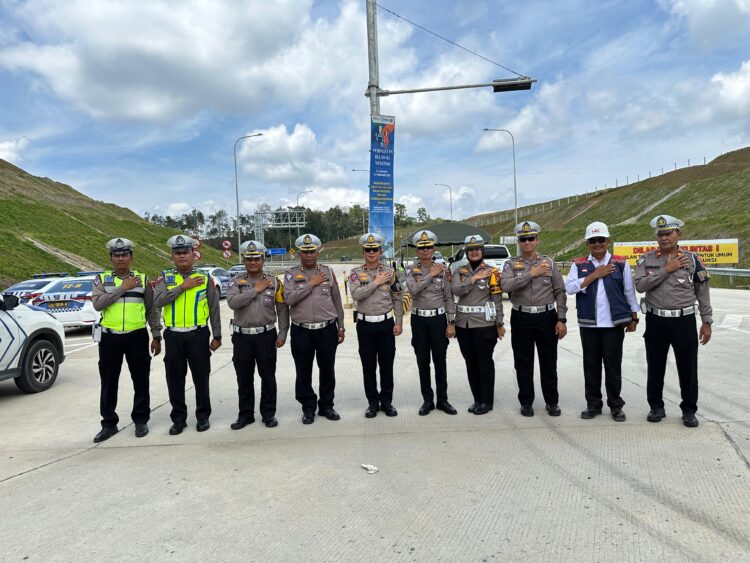 PJU Ditlantas Polda Riau Lakukan Pengecekan Tol Pekanbaru Bangkinang Hingga Tol XIII Koto Kampar