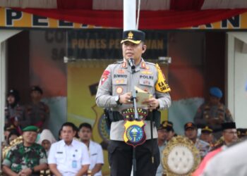 Kapolres Pelalawan Pimpin Apel Gelar Pasukan Operasi Ketupat Lancang Kuning 2024 Pengamaan Idul Fitri
