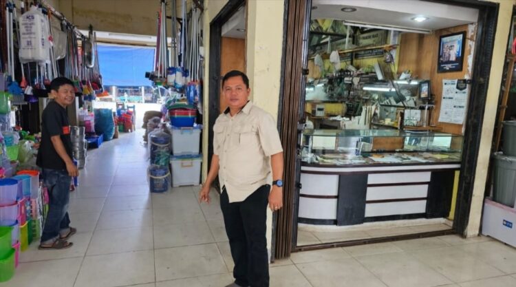Satgas Preemtif Subsatgas Intelijen Ops Ketupat LK 2024 Monitoring Pusat Perbelanjaan