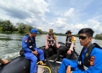 Antisipasi Lonjakan Wisata, Dit Pol Air Polda Riau dan Sat Samapta Polres Kampar Patroli