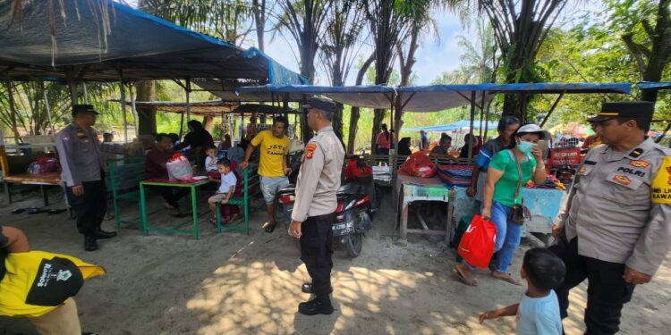 Kasat Binmas AKP Era Maifo Beri Himbauan di Tempat Wisata Agro Tapung