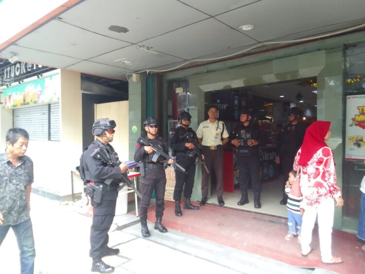 Satgas Tindak Ops Ketupat LK 2024, Patroli ke Pusat Perbelanjaan dan Objek Wisata Antisipasi C3