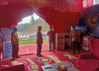Waka Polres Kampar Kunjungi Pos Pam Pintu Tol XIII Koto Kampar