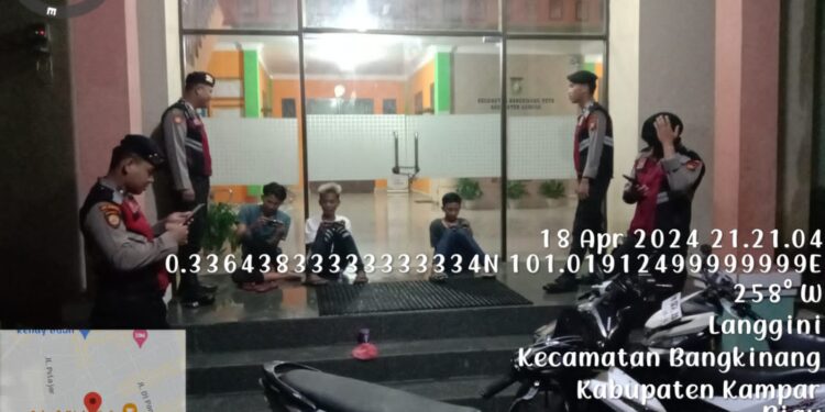 Cegah Kriminalitas, Polres Kampar Gelar Kegiatan Rutin Yang Di Tingkatkan (KRYD) Saat Malam Hari