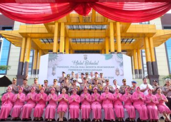 Halal Bihalal Polda Riau, 6 Kapolres Dapat Penghargaan