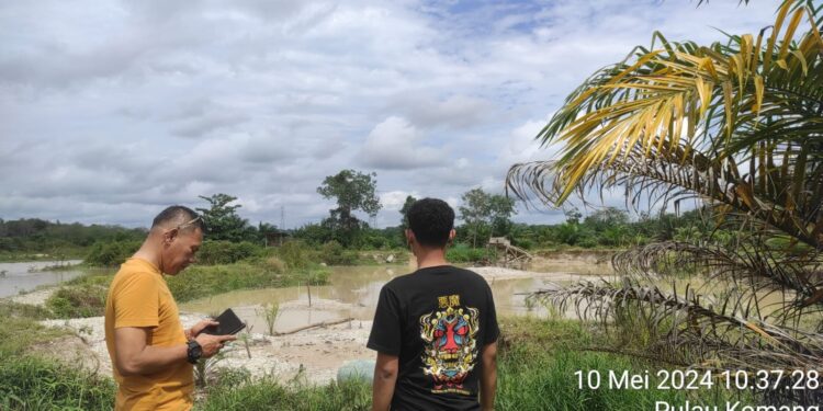 Sat Reskrim Polres Kuansing Mengecek Aktivitas PETI di Desa Pulau Komang