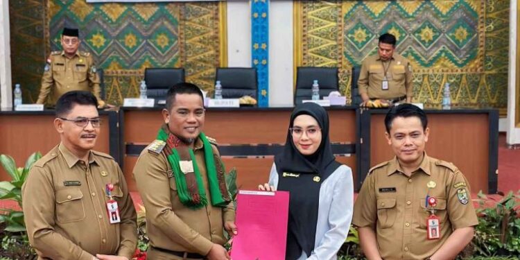 Bupati Pelalawan H Zukri Lantik 280 PPPK Tenaga Guru dan Kesehatan