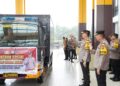 Peduli Bencana di Sumbar, Polda Riau Kirimkan Bantuan Logistik