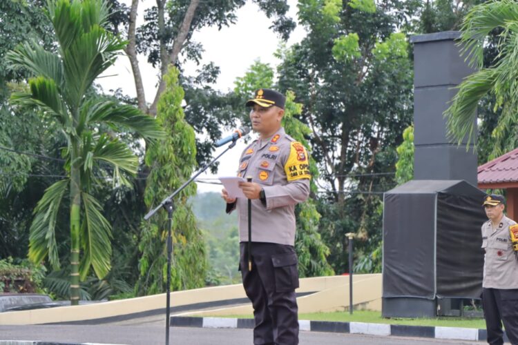 Polres Kuansing Lakukan Pengamanan Pelepasan Keberangkatan Calon Jemaah Haji