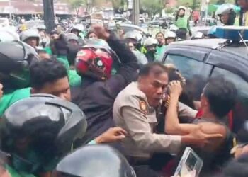 Bayar Parkir Rp 1.000, Pengemudi Ojol Dikeroyok Juru Parkir di Pekanbaru, Berujung Di Jeruji Besi