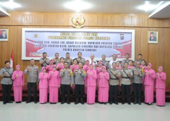 Acara Kenal Pamit dan Purnabakti Personil Polres Kuansing: Momen Penuh Haru dan Kebersamaan