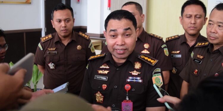 Kejati Sumbar Tetapkan 8 Orang Tersangka Kasus Disdik