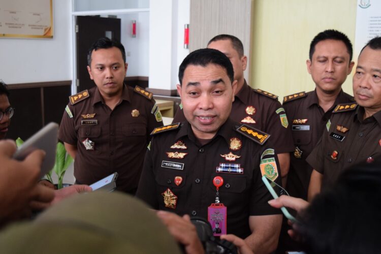 Kejati Sumbar Tetapkan 8 Orang Tersangka Kasus Disdik
