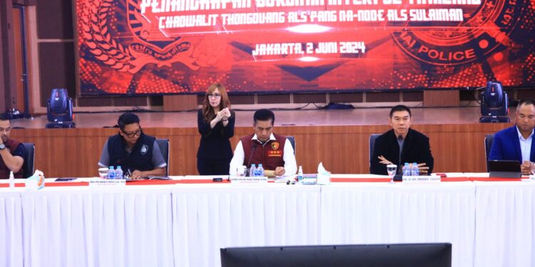 Kerjasama Polri dan Polisi Thailand, Buronan dari Thailand Tongduang Chaowalit alias Pang Nardone Ditangkap di Bali