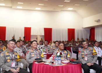 Kapolda Riau Irjen Iqbal Buka Rapat Anev Gelar Operasi dan Pembinaan Tahun 2024