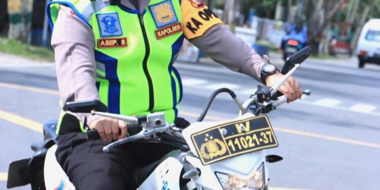 Kapolres Siak AKBP Asep Sujarwad Intruksikan Personil dan Polsek Jajaran Tingkatkan Patroli Selama Pemadaman Listri