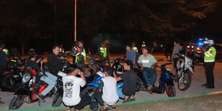 Cegah Kriminalitas, Polres Kampar Gelar Kegiatan Rutin Yang Di Tingkatkan (KRYD) saat Malam Hari.