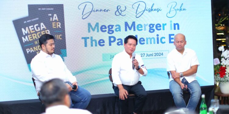 Diskusi Buku “Mega Merger In The Pandemic Era” : Catatan Sejarah, Referensi Pengembangan Perbankan Syariah Indonesia