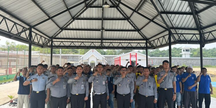 Sambung Silahturahmi Petugas dan WBP  Kalapas dan Seluruh Jajaran Ngobrol Santai dengan WBP Lapas Narkotika Rumbai