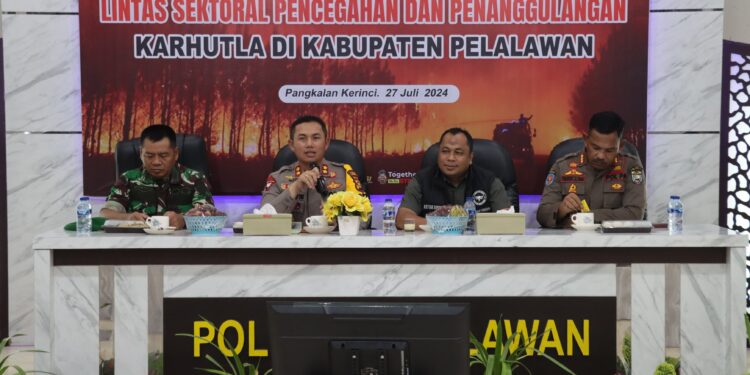 Cegah kebakaran hutan dan lahan Polres Pelalawan gelar apel kesiapsiagaan Pencegahan dan penanggulangan Karhutla tahun 2024