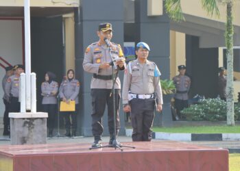 Kapolres Kuansing Pimpin Apel Gelar Pasukan Kesiapsiagaan Penanggulangan Karhutla di Kabupaten Kuansing
