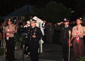 Kapolres Siak AKBP Asep Sujarwadi Pimpin Apel Kehormatan dan Renungan Suci