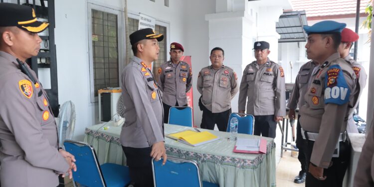 Kapolres Kampar Patroli serta Cek Personel PAM KPU dan Bawaslu