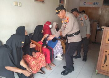Antisipasi Perpecahan di Pilkada Damai, Polsek Tambang Cooling System Gencar Sambangi Warga