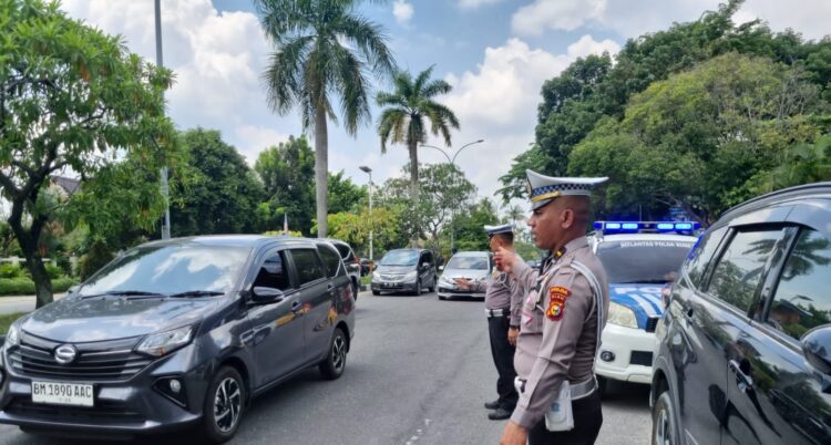 Satgas Kamseltibcarlantas Melaksanakan Patroli dan Gatur di KPU kota dan Provinsi