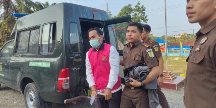 Kasi Pidsus Kejaksaan Negri Inhu Kembali Menetapkan 2 Tersangka Kasus di Baswalu