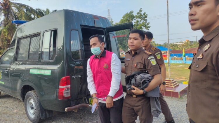 Kasi Pidsus Kejaksaan Negri Inhu Kembali Menetapkan 2 Tersangka Kasus di Baswalu