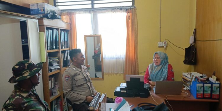 Polsek Singingi Hilir Koordinasi dengan PPK Singingi Hilir dalam Rangka Cooling System Pilkada 2024