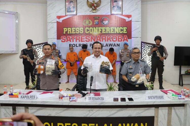 Polres Pelalawan Ungkap Peredaran Narkoba 5 Kg Jaringan Internasional