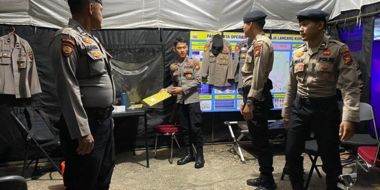 Satgas Preventif Polres Kuansing Intensifkan Patroli Blue Light di Kantor KPU, Bawaslu, dan Gudang Logistik Jelang Pilkada 2024