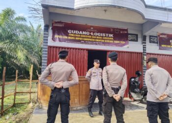 Polres Kuansing Perketat Pengamanan Gudang Logistik KPU Kabupaten Kuansing Jelang Pilkada 2024 Mendatang