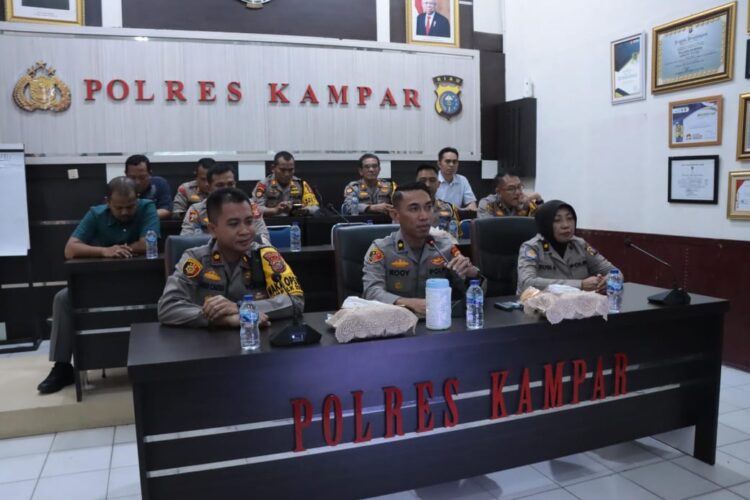 Tim Asistensi Polda riau melaksanakan Asistensi Operasi Mantap Praja Lancang Kuning 2024 di Polres Kampar
