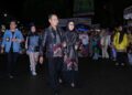 Kapolres Kuansing AKBP Pangucap dan Istri Hadiri Car Free Night Batik Kuansing Carnaval Dalam Rangka Peringatan Hari Jadi Kabupaten Kuansing ke-25