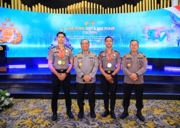 SSDM Polri Berikan Penghargaan Pin Emas Untuk Atlet Polri Berprestasi