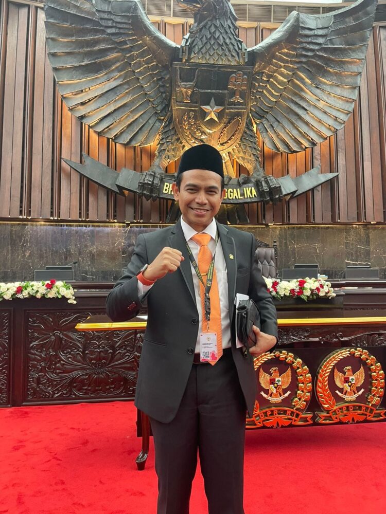 Anggota Komisi VII DPR RI, Hendry Munief: Kebijakan Hilirisasi Komoditas Bakal Dukung UMKM dan Ekraf