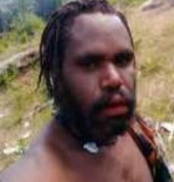 Satgas Ops Damai Cartenz-2024 Tangkap DPO KKB Puncak Atas Nama Mairon Tabuni di Bandara Ilaga